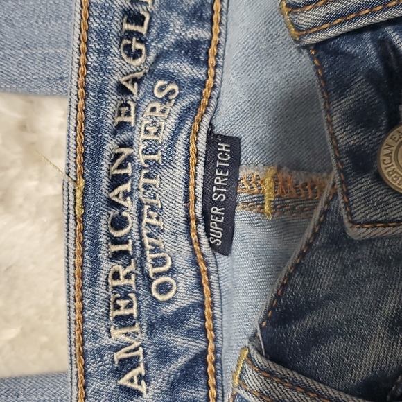 American Eagle Lighter Wash Super Stretch High Rise Jegging Jean Size 0 Waist 25 - Picture 3 of 5